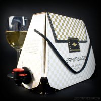 cubi-de-vin-sac-a-main-blanc.jpg