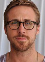 220px-Ryan_Gosling_2_Cannes_2011_(cropped).jpg