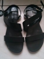 sandales.jpg
