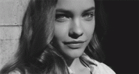 Barbara-Palvin-Sexy-Wink-Gif.gif