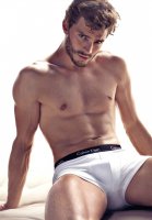 ad118215719jamie-dornan-6.jpg