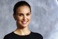 Natalie-Portman-Je-veux-tourner-en-France_article_landscape_pm_v8.jpg